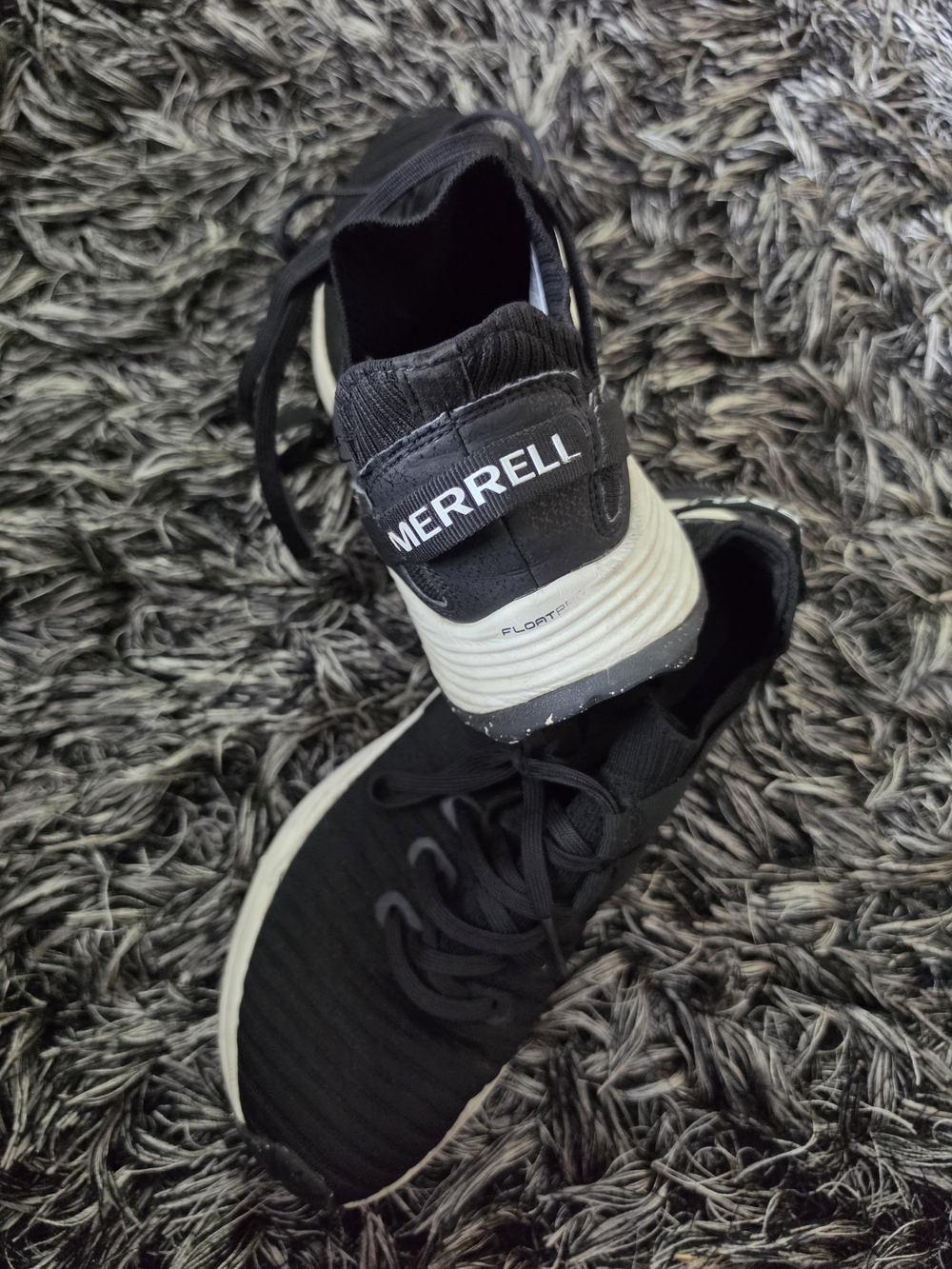Merrell Men’s Black Tennis Shoes - Picture 3 of 5
